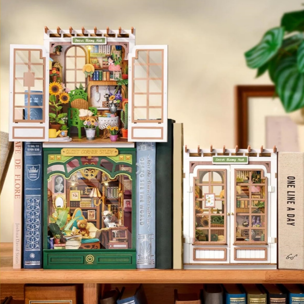 Woodworking Book - ชุดประกอบโมเดลหนังสือจิ๋ว Rolife Book Nook Kit พร้อมไฟ