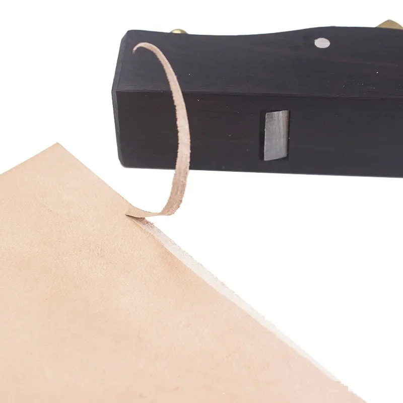 แบนโค้ง MINI Wood Planer HAND  - Woodworking Book บทวิจารณ์และราคา