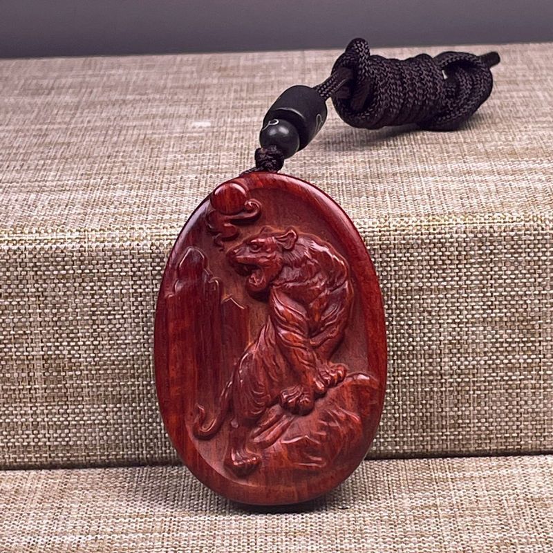 สร้อยคอไม้จันทน์สีแดงแกะสลักรู - Woodworking Horse บทวิจารณ์และราคา